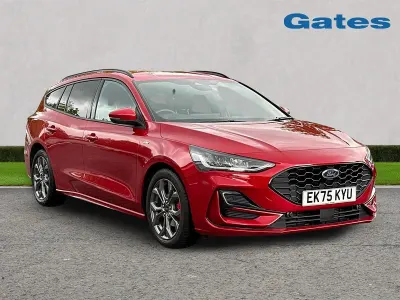 Used Ford Focus ST-Line 155 HP (114 kW) 2025 Red Estate