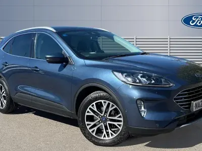 Usado Ford Kuga Titanium 150 CV (110 kW) 2020 Azul SUV