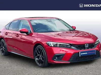 Used Honda Civic Advance 143 HP (105 kW) 2023 Crystal red pearl