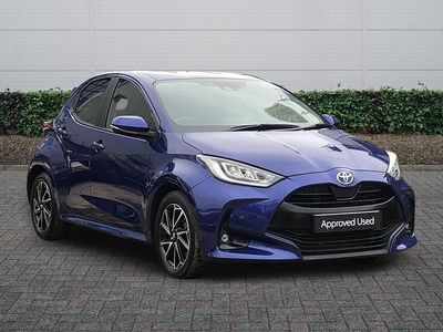 Used Toyota Yaris Hybrid Design 2023 Blue Hatchback