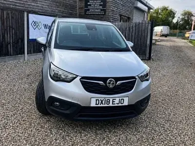 Used Vauxhall Crossland X 81 HP (59 kW) 2018 Silver SUV