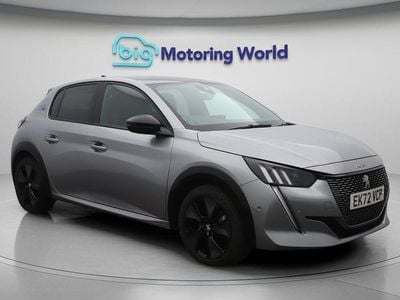 Peugeot e-208