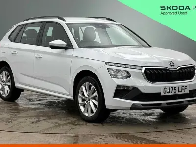 Used Skoda Kamiq SE 70 HP (51 kW) 2025 Moon white metallic SUV