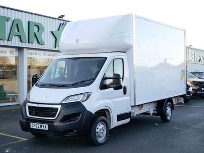 Used Peugeot Boxer Business-Line 140 HP (102 kW) 2023 White Van
