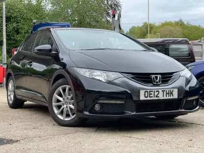 Used Honda Civic ES 142 HP (104 kW) 2012 Black Hatchback