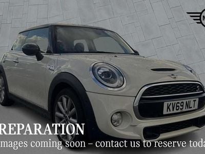 White Used 2019 Mini Cooper S Classic Hatchback | £15,700 (Good price)