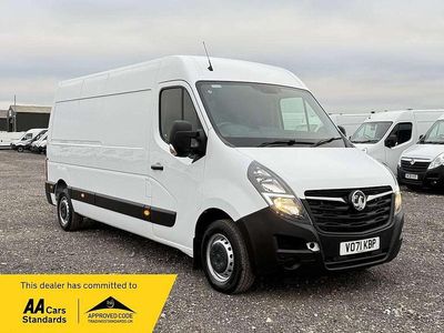 Used Vauxhall Movano Edition 135 HP (99 kW) 2021 White MPV