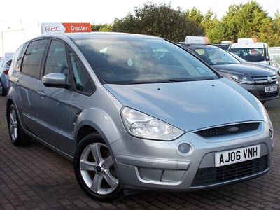 used Ford S-MAX 2.0 PETROL TITANIUM 7 SEATER *PAN ROOF*