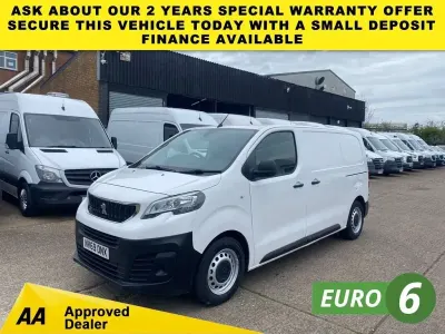 Używany Peugeot Expert 100 KM (73 kW) 2020 Biały Van