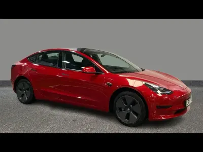 Used Tesla Model 3 RWD 208 kW (283 HP) 2023 Red Sedan