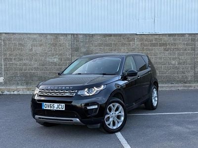 Black Used 2015 Land Rover Discovery Sport HSE SUV | £10,250 (A bit pricey)