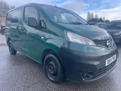 Usado Nissan NV200 Acenta 90 CV (66 kW) 2014 Verde Monovolumen