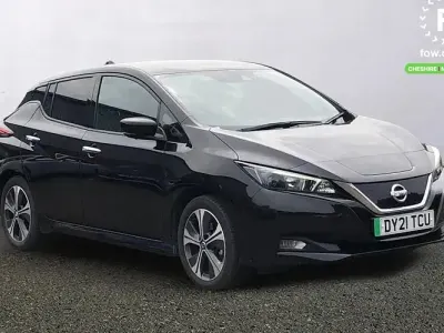 Gebraucht Nissan Leaf N-Connecta 110 kW (150 PS) 2021 Schwarz Kleinwagen