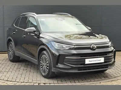New VW Tiguan Match 147 HP (108 kW) 2025 Black SUV