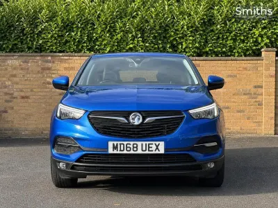 Used Vauxhall Grandland X S 128 HP (94 kW) 2019 Blue SUV