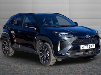 Decuma grey Used 2024 Toyota Yaris Cross Design SUV | £21,301 (Good price)