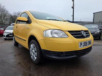Used VW Fox 2006 Yellow Hatchback
