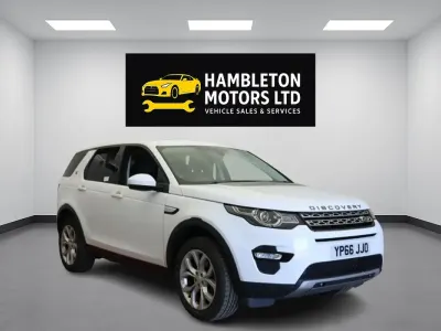 Used Land Rover Discovery 4 HSE 180 HP (132 kW) 2016 White SUV