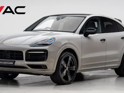 Begagnad Porsche Cayenne Platinum Edition 2023 Grå SUV