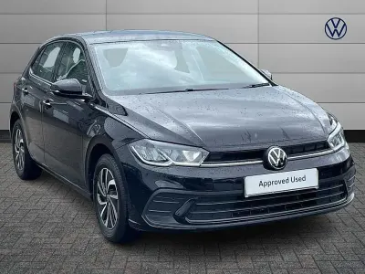 Used VW Polo Life 95 HP (69 kW) 2024 Black Hatchback
