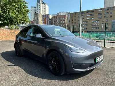Used Tesla Model Y Long Range AWD 11 kW (15 HP) 2023 SUV