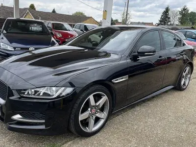 Used Jaguar XE R-Sport 179 HP (131 kW) 2017 Black Sedan
