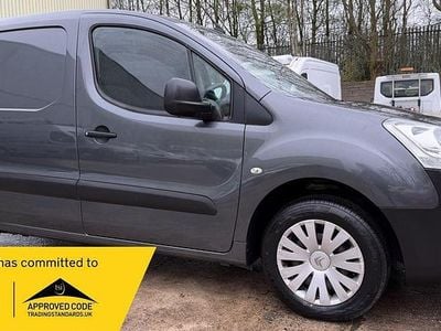 Used Citroën Berlingo 75 HP (55 kW) 2016 Grey MPV