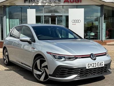 Begagnad VW Golf VIII GTI 300 HK (220 kW) 2024 Halvkombi