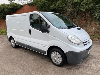 White Used 2010 Nissan Primastar SE MPV | £3,650 (Super price)