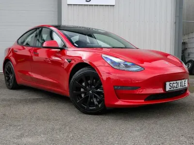 Used Tesla Model 3 Long Range AWD 366 kW (498 HP) 2021 Red Sedan