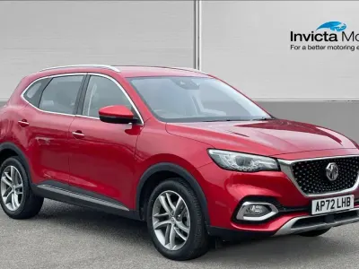 Used MG HS Excite 162 HP (119 kW) 2023 Red SUV
