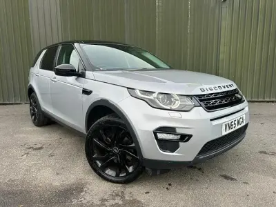 Used Land Rover Discovery Sport HSE 180 HP (132 kW) 2015 Silver SUV