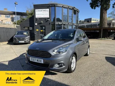 Second-hand Ford Ka Plus Zetec 70 CP (51 kW) 2017 Gri Hatchback