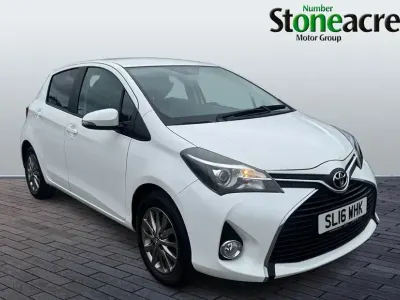 Begagnad Toyota Yaris 2016