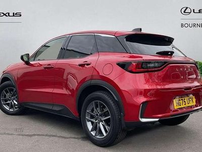 Used Lexus LBX 136 HP (100 kW) 2025 Red SUV