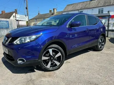Używany Nissan Qashqai N-Connecta 130 KM (95 kW) 2017 Niebieski SUV