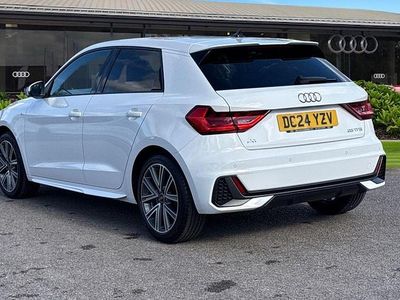 Used Audi A1 S-Line 95 HP (69 kW) 2024 White SUV