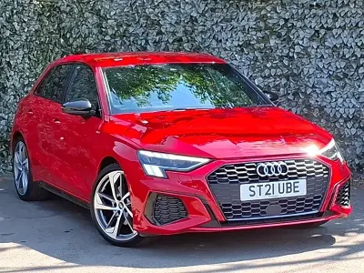 Used Audi A3 Comfort 150 HP (110 kW) 2021 Red Sedan