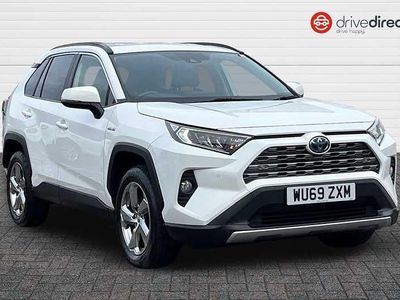 Used Toyota RAV4 Design 2019 White SUV