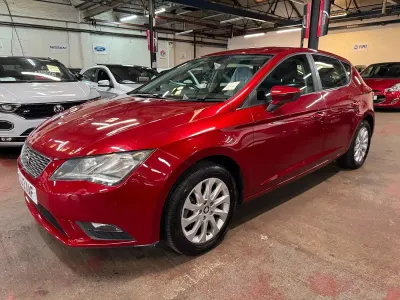 Used Seat Leon SE 105 HP (77 kW) 2013 Red Hatchback
