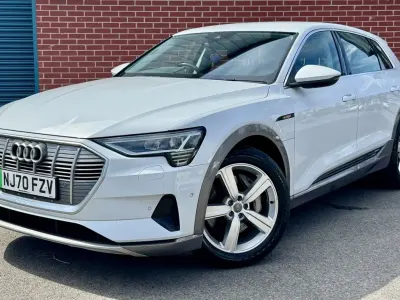 Used Audi e-tron Comfort 230 kW (313 HP) 2020 White SUV