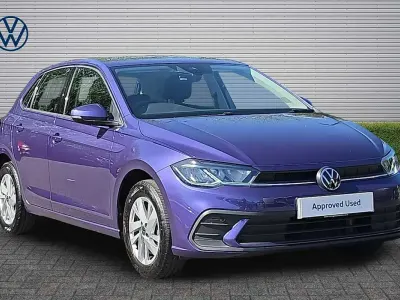 Used VW Polo Life 95 HP (69 kW) 2022 Mauve/purple Hatchback