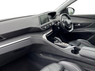 Green Used 2019 Peugeot 5008 Allure MPV | £14,100 (Good price)