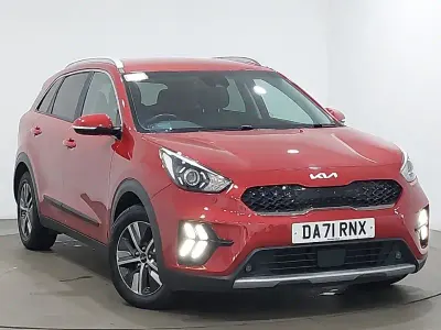 Used Kia Niro 139 HP (102 kW) 2021 Red SUV
