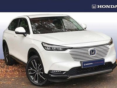 Platinum white Used 2023 Honda HR-V Advance SUV | £19,950 (Fair price)