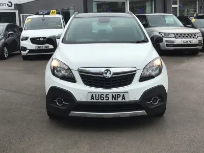 Used Vauxhall Mokka Edition 140 HP (102 kW) 2015 White SUV