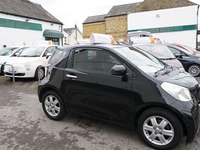 Toyota iQ