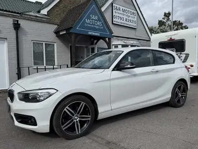 Used BMW 118 Sport Line 2015 White Hatchback