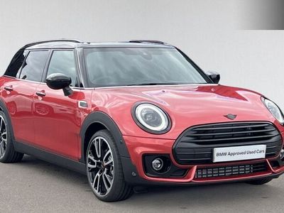 Used Mini Cooper Clubman Sport 134 HP (98 kW) 2022 Red Estate