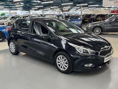 Used Kia Ceed 98 HP (72 kW) 2013 Black Hatchback